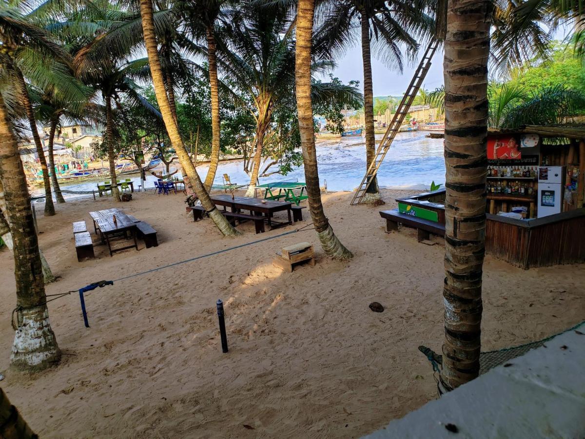Scorpion Hill Lodge Busua Dış mekan fotoğraf